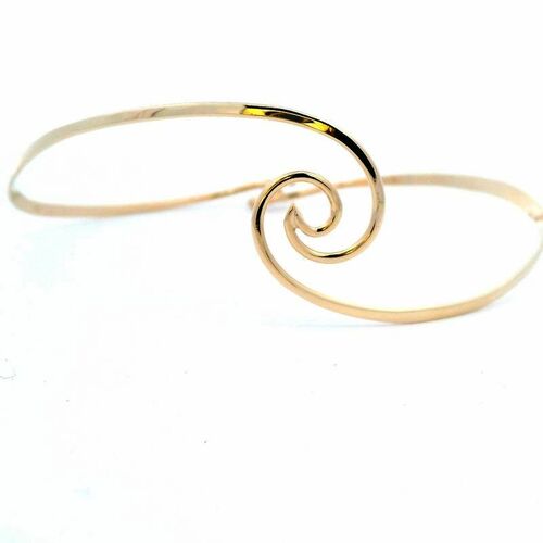 Tom Kruskal Yellow Gold Crashing Wave Bracelet