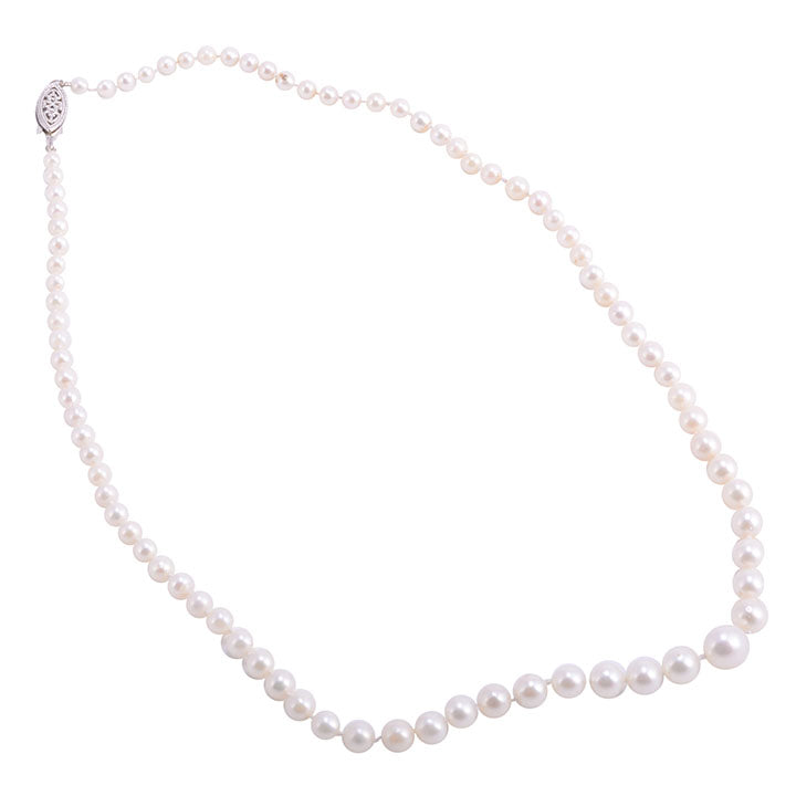 Graduated Pearl Necklace